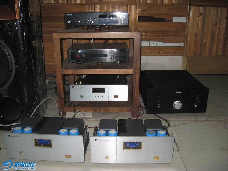 体操世锦赛-姚金男全能排第五 自由操发挥不理想‘BJL平台集团’(图3) BJL平台