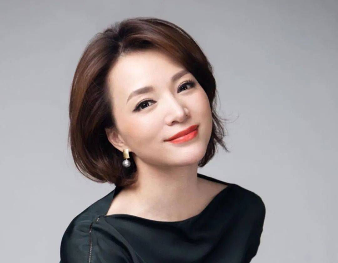 BJL平台集团|
播音员、主持人如何塑造声音形象(图1)